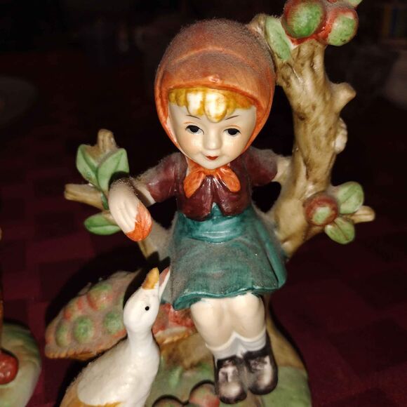 🙂Homco Home Interiors Pair Of Boy And Girl Figurines - Picture 4 of 7